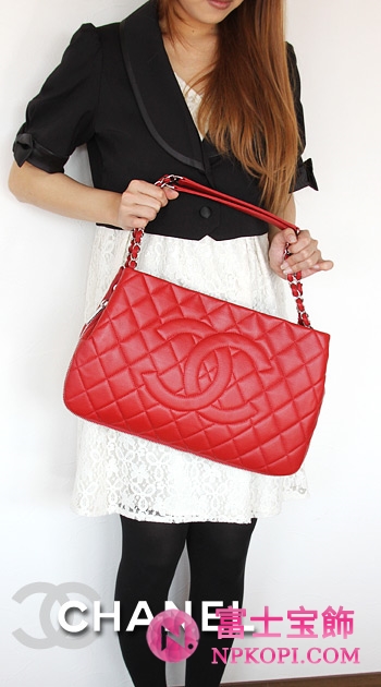 シャネル CHANEL ソフトキャビアスキン ショルダーバッグ レッド＆シルバー A66872AZQW 【2012年新作】